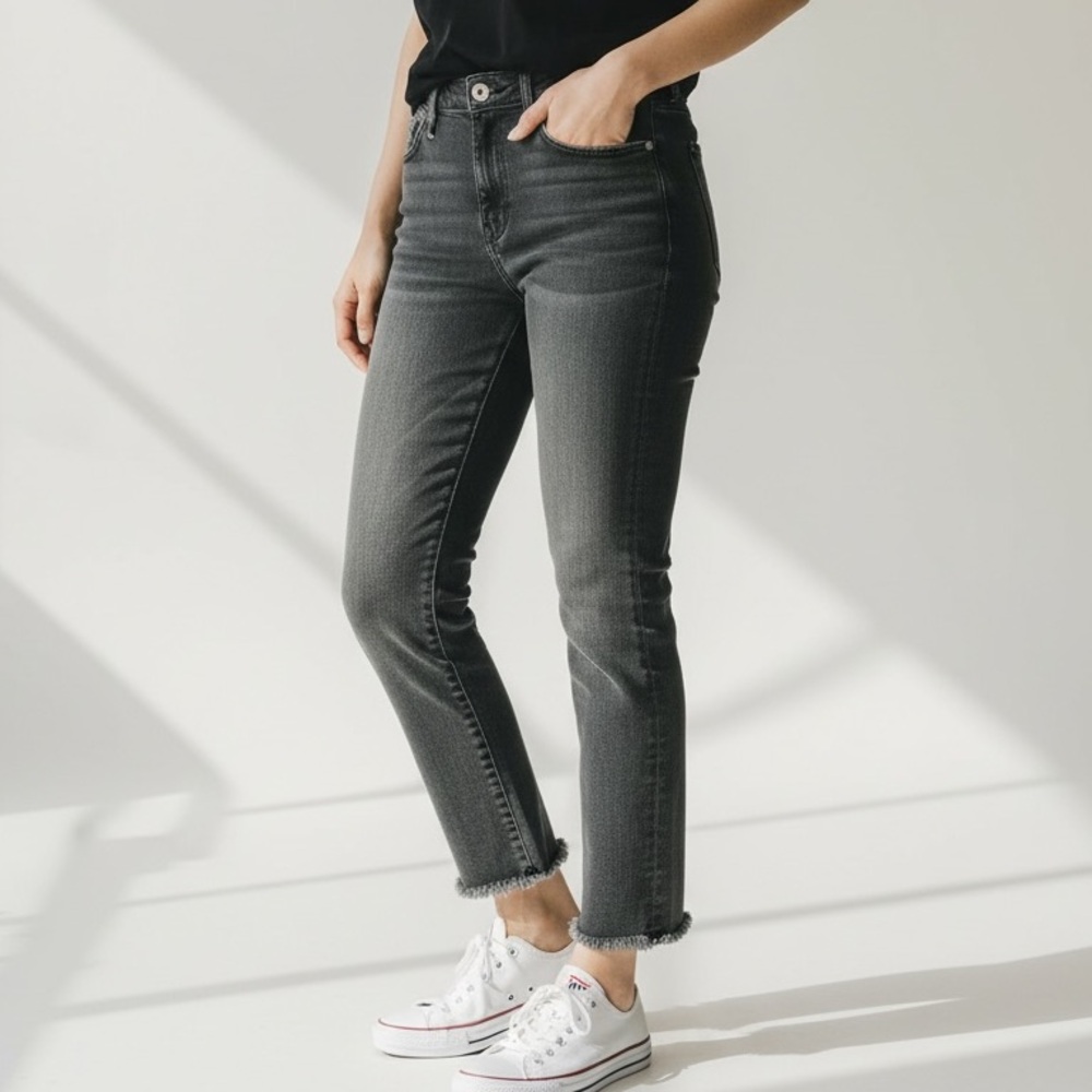 Seven7 Women’s High Rise Ankle Skinny Jeans Size 12 Gray Raw Hem Summer